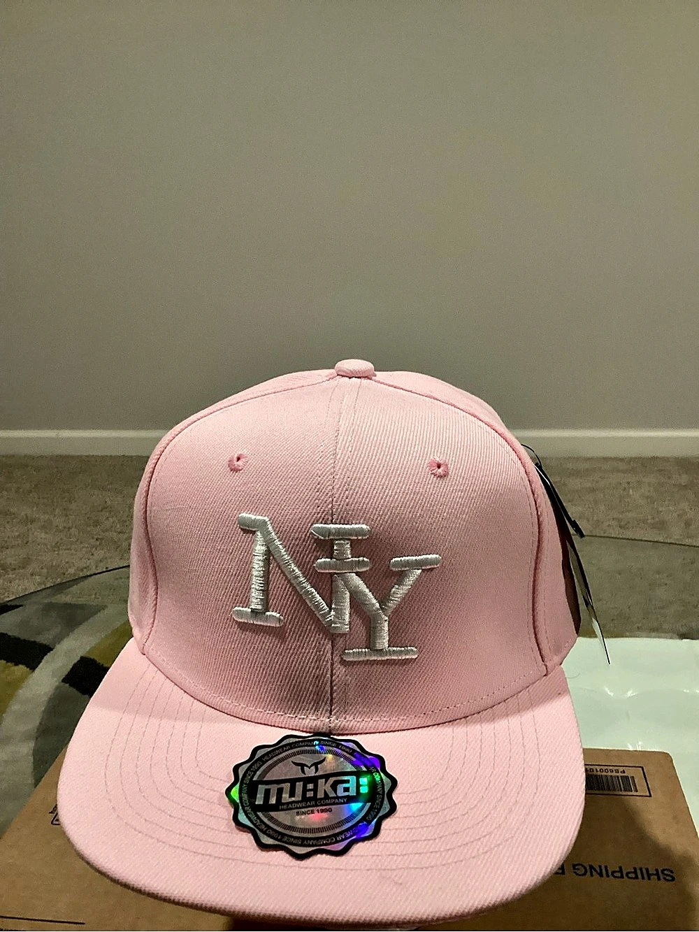 Mu:ka NY Embroidered Snapback Hat Pink